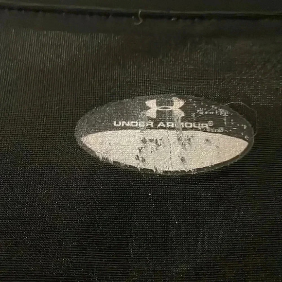 Under Armour Top Size S - Picture 6 of 7